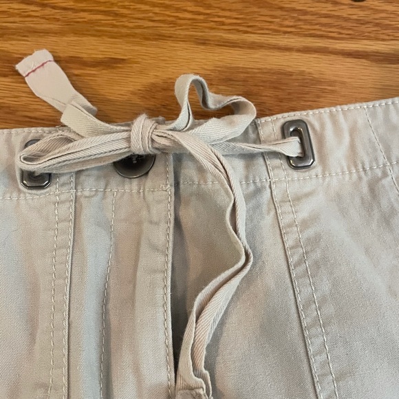 Loft khaki skirt size 12 - Picture 6 of 8